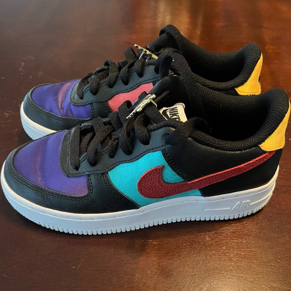 Nike Air Force 1 kids size 4.